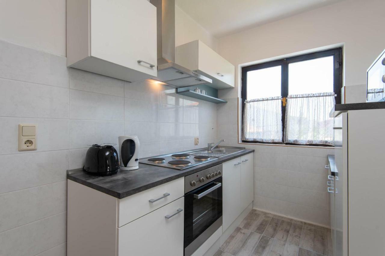 אורביץ Apartments Ljiljana מראה חיצוני תמונה