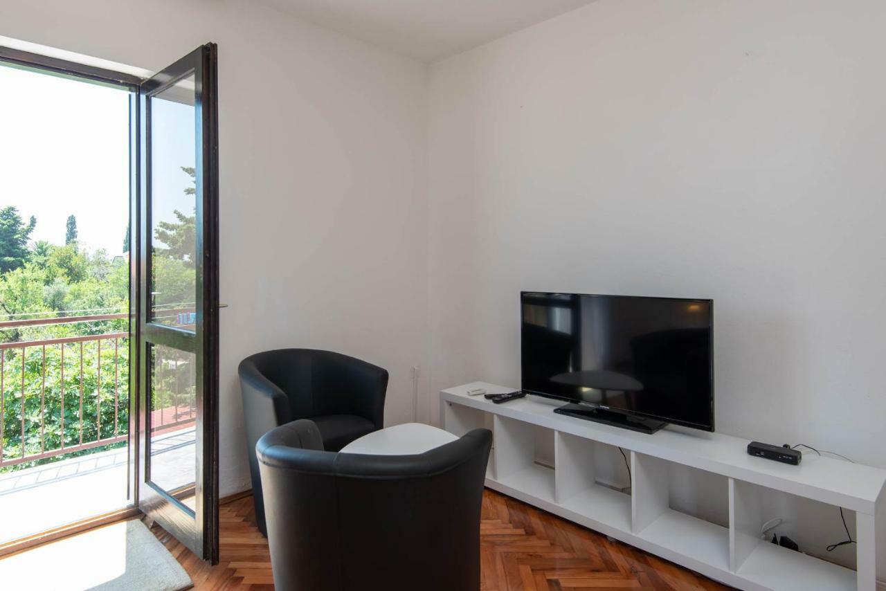 אורביץ Apartments Ljiljana מראה חיצוני תמונה