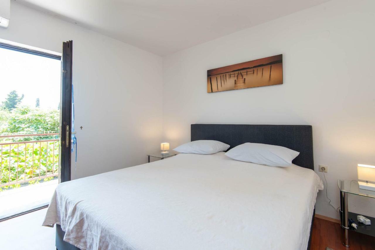 אורביץ Apartments Ljiljana מראה חיצוני תמונה